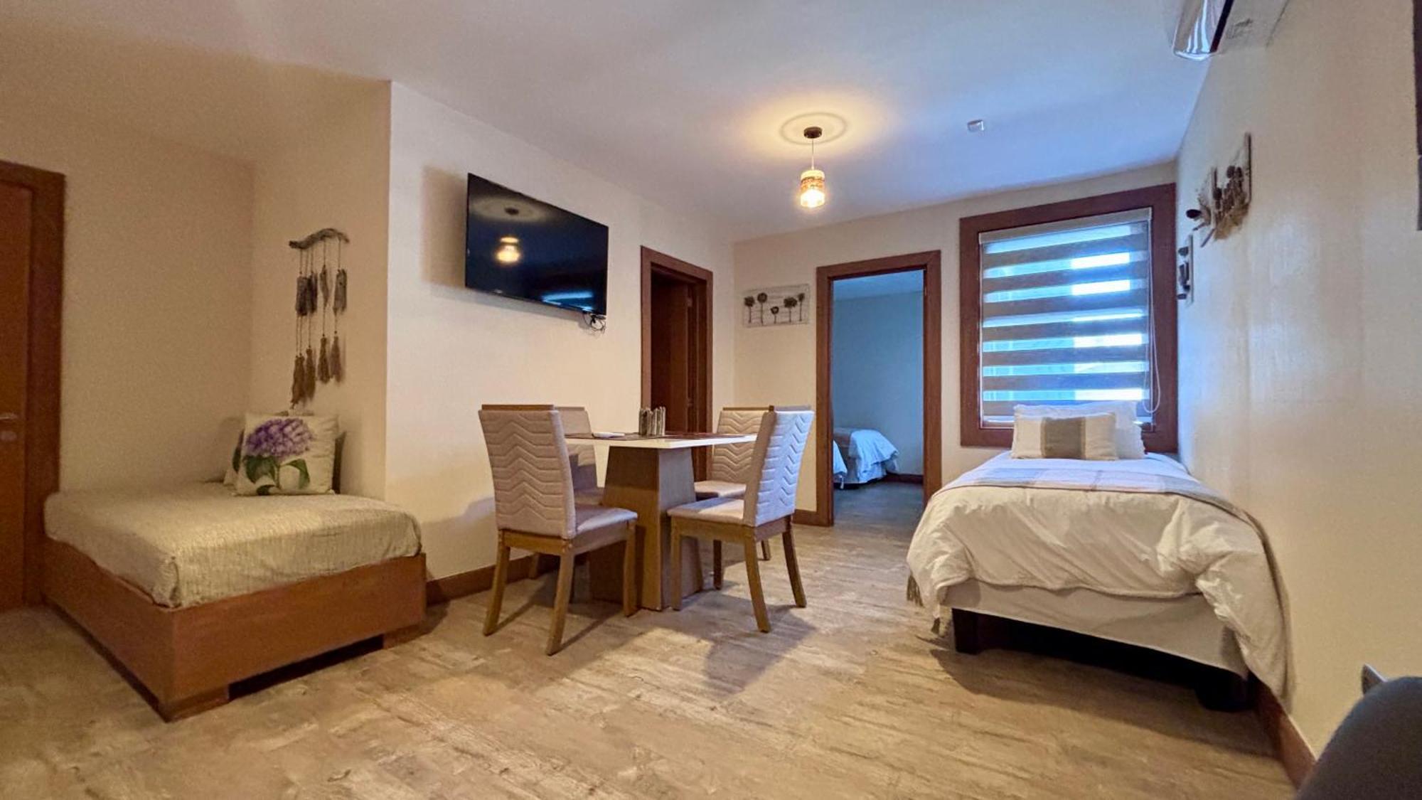 Entre Cumbres Apart Hotel Coyhaique Ngoại thất bức ảnh