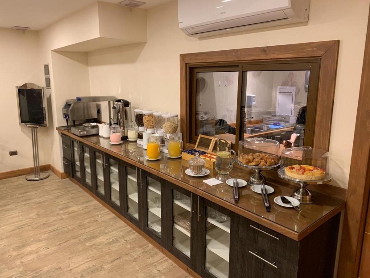 Entre Cumbres Apart Hotel Coyhaique Ngoại thất bức ảnh