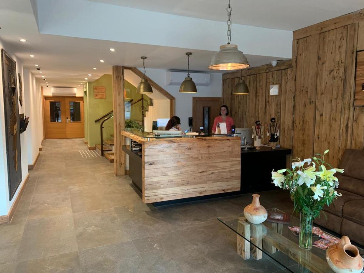 Entre Cumbres Apart Hotel Coyhaique Ngoại thất bức ảnh